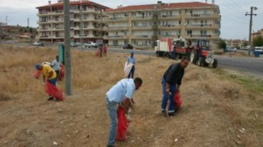 Ayvalık&rsquo;ta Dev Temizlik Hamlesi