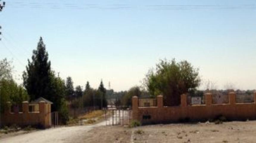 Nusaybin Sınırında Sessiz Bekleyiş