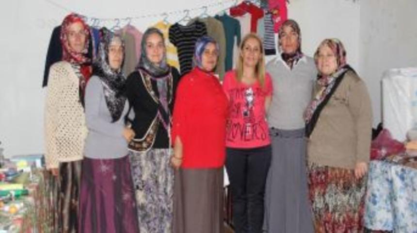 Alaplı&rsquo;da Okul Yapımı İ&ccedil;in Kermes D&uuml;zenlendi