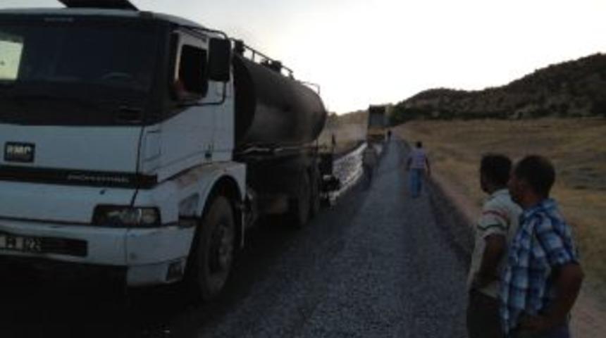 Dicle İl&ccedil;esine 80 Kilometrelik Yol Yapıldı