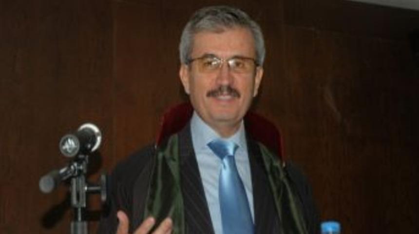 Avukat Zeynel Balkız Manisa Barosu Başkanı Se&ccedil;ildi