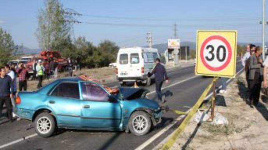 Hatalı Sollama Yine Can Aldı: 2 &Ouml;l&uuml;
