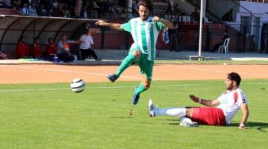 Bal&rsquo;da S&ouml;kespor İle Didim Belediyespor G&uuml;ld&uuml;rd&uuml;