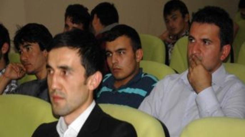 &Uuml;niversitelilere Ab Eğitimi