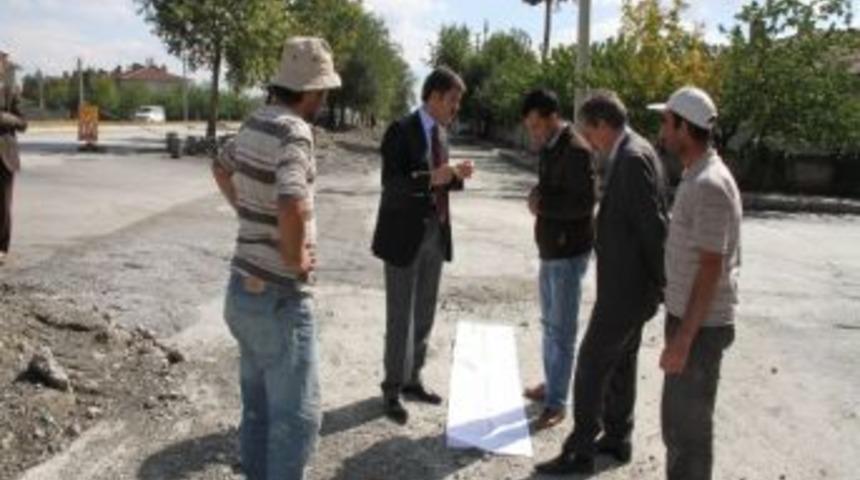 Başkan &Ccedil;akır Belediye &Ccedil;alışmalarını Yerinde İnceledi