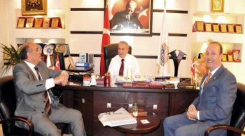 MATDER&rsquo;den Demirtaş&rsquo;a Teşekk&uuml;r Plaketi