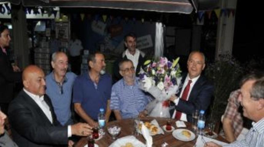 Başkan Yaşar Site Sakinlerini Dinledi
