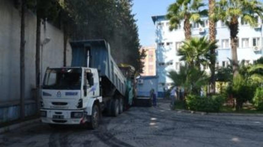 Emniyet M&uuml;d&uuml;rl&uuml;ğ&uuml; Bah&ccedil;esi Asfaltlandı