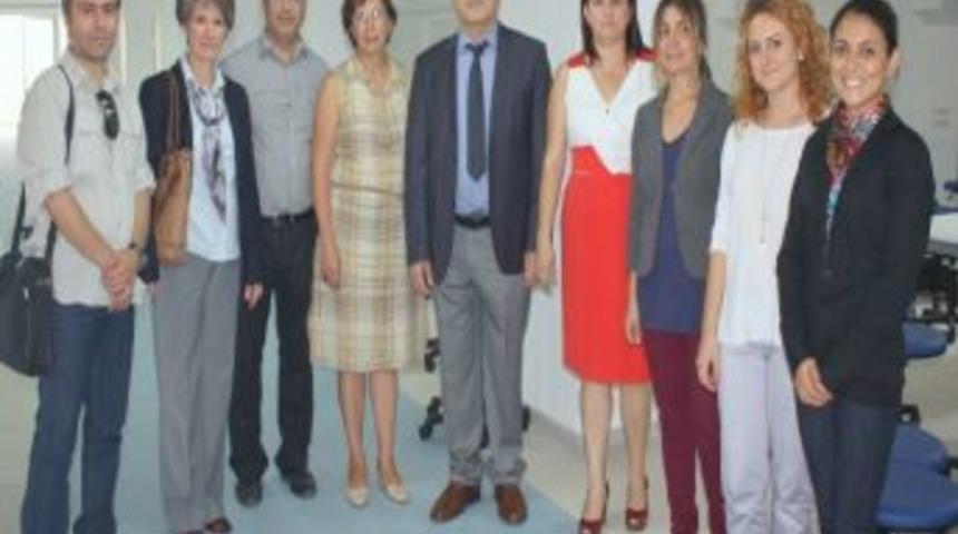 İzmir &Uuml;niversitesi Mimarlık Fak&uuml;ltesi Yeni Binasında