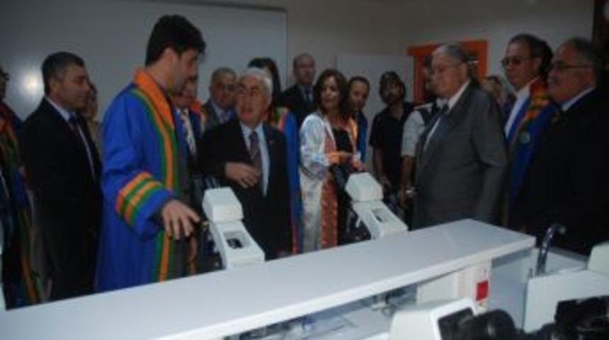 Giresun &Uuml;niversitesi 2012-2013 Eğitim Yılı Ve Tıp Fak&uuml;ltesi Binası T&ouml;renle A&ccedil;ıldı