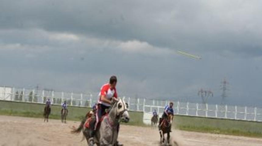 Ciritte Şampiyon Erzurum Atlı Spor