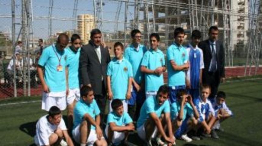 Karak&ouml;pr&uuml; Belediyesi Spor Ş&ouml;leni Başladı