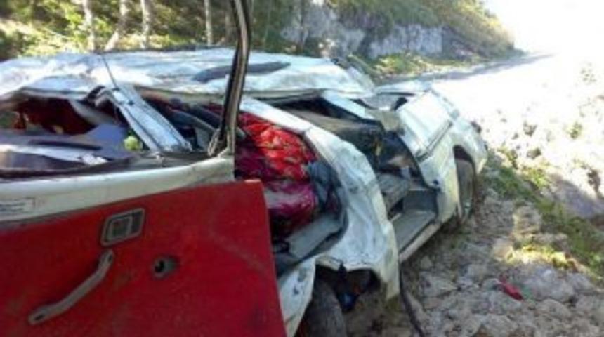 Trabzon&rsquo;da Yayla D&ouml;n&uuml;ş&uuml; Kaza: 2 Yaralı