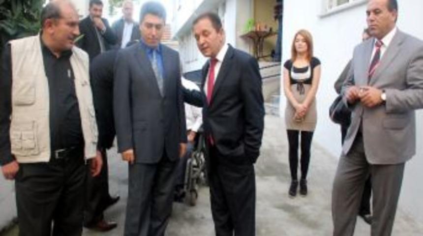 Vali, &ldquo;3-y&rdquo; Form&uuml;l&uuml; İle Zayıfladı