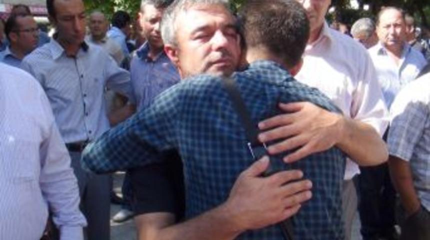&Ouml;ld&uuml;r&uuml;len &Uuml;niversite &Ouml;ğrencisi Fatmanur, Antalya'da Son Yolculuğuna Uğurlandı