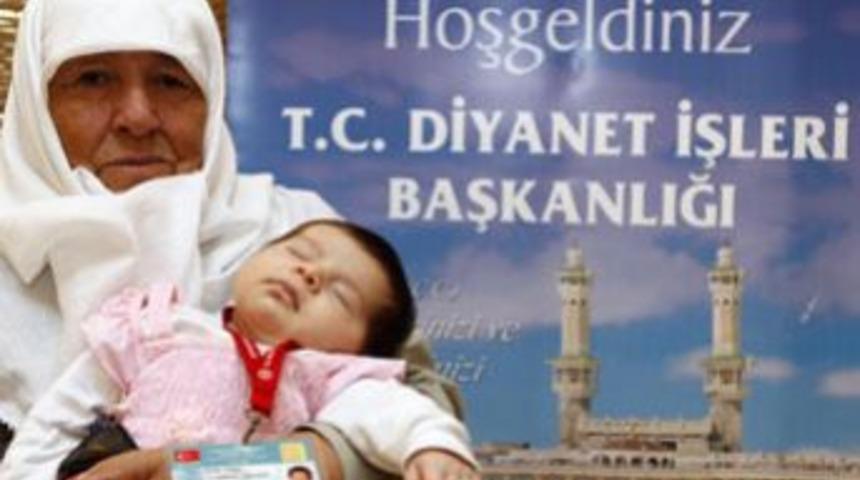 En gen&ccedil; ve en yaşlı hacı adayları