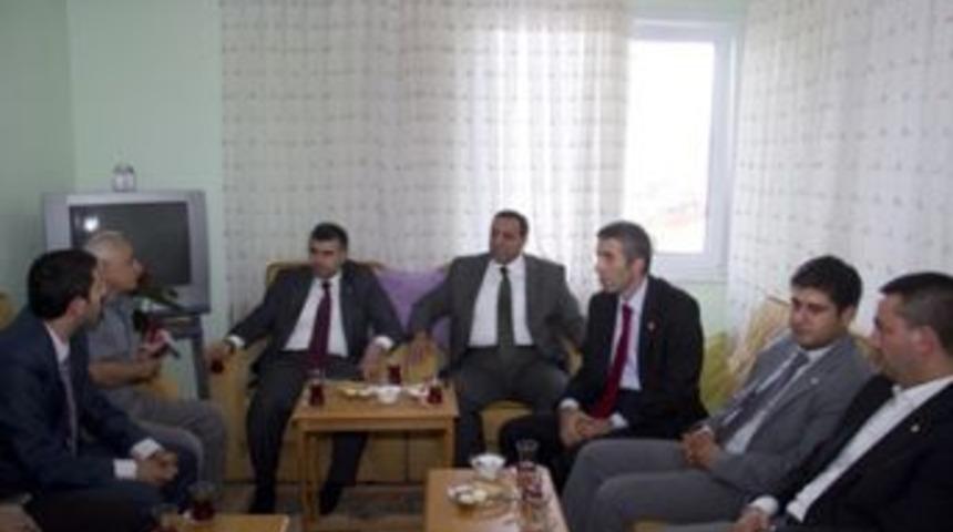 Sultanbeyli&rsquo;de şehit ailelerine ziyaret