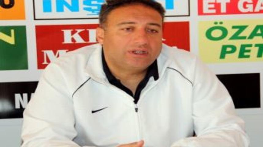 Ceviz, 3 Puanı Taraftara Ve Y&ouml;netime Hediye Etti