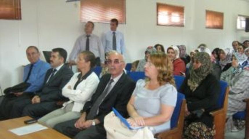 D&uuml;nya &Ccedil;ift&ccedil;i Kadınlar G&uuml;n&uuml;