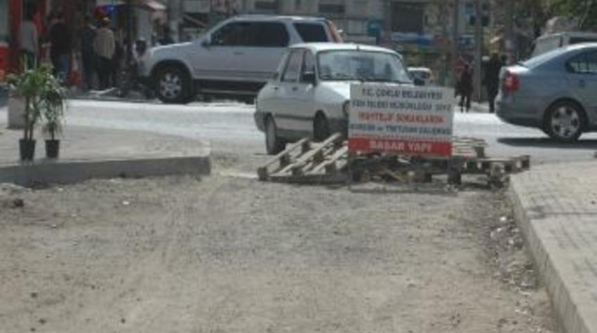 Alt Yapı Bitmeden R&ouml;gar Kapakları Kırıldı