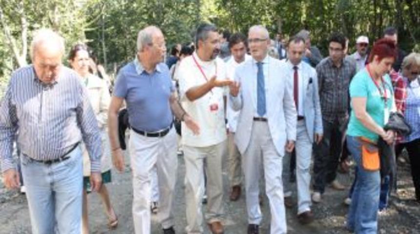 HAYTAP &Uuml;yeleri, Samsun B&uuml;y&uuml;kşehir Belediyesi'nin Hayvan Barınağını Gezdi