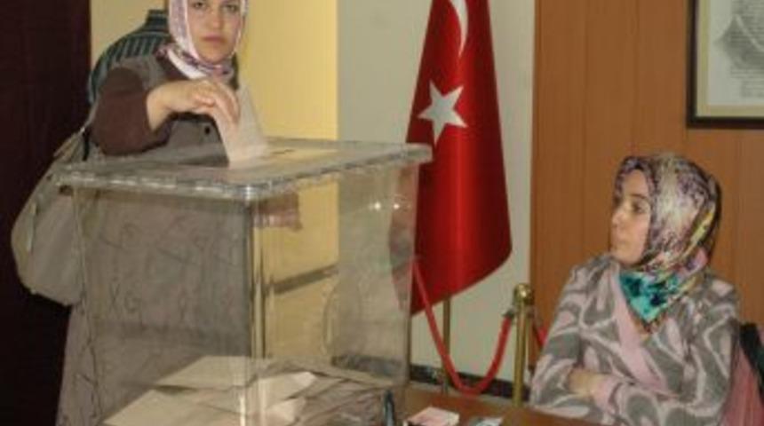 Avukat Hamza Tor, Osmaniye Baro Başkanı Se&ccedil;ildi