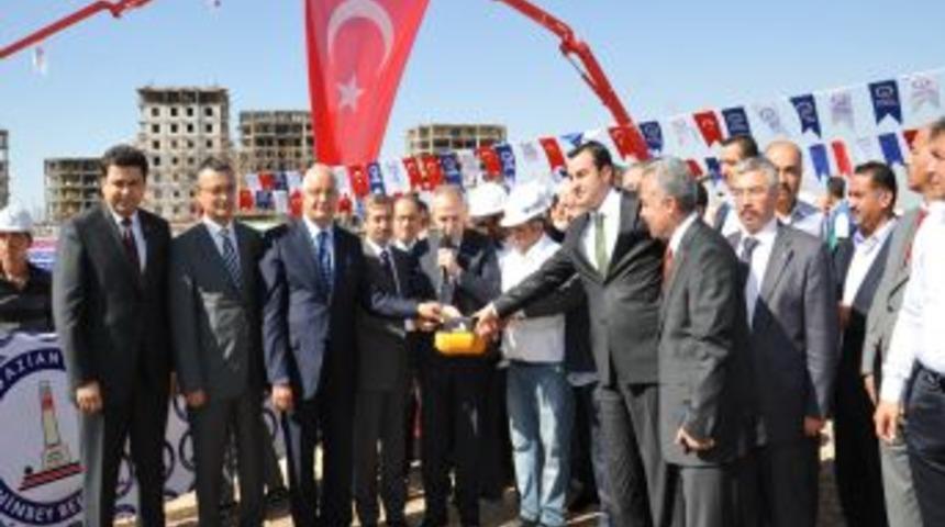 Şahinbey Belediyesi İlk&ouml;ğretim Okulu&rsquo;nun Temeli Atıldı