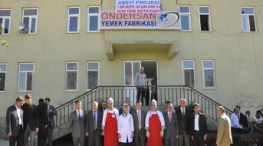 Batman Valiliği, 1000 Kişiye Sıcak Yemek Verecek