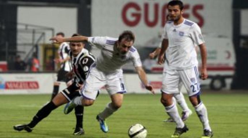Manisaspor: 2 - Gaziantep B&uuml;y&uuml;kşehir Belediyespor: 1