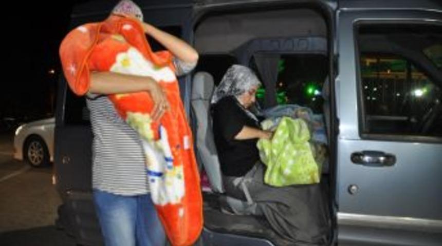 Yozgatlı Beşiz Bebeklere Vali Ve Belediye Başkanından Bir Kese Altın