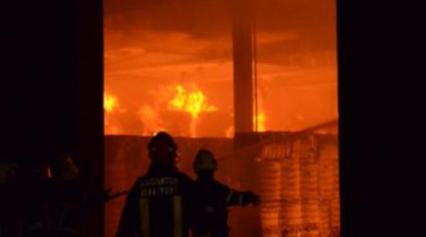 Gaziantep'te Fabrika Yangını