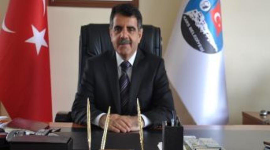 Kars Belediye Başkanından Yol Ve Su A&ccedil;ıklaması