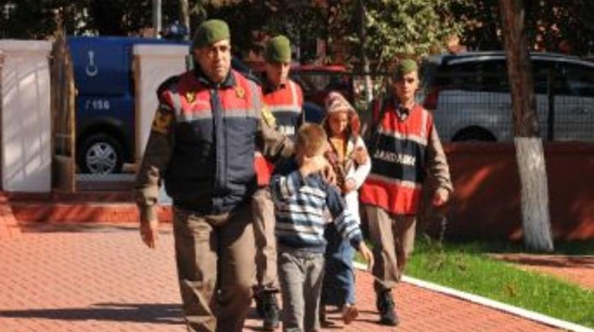 7 aylık bebek &ouml;ld&uuml;r&uuml;ld&uuml; iddiası