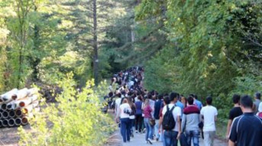 &Uuml;niversite &Ouml;ğrencileri Kazdağları'nda Y&uuml;r&uuml;y&uuml;ş Yaptı