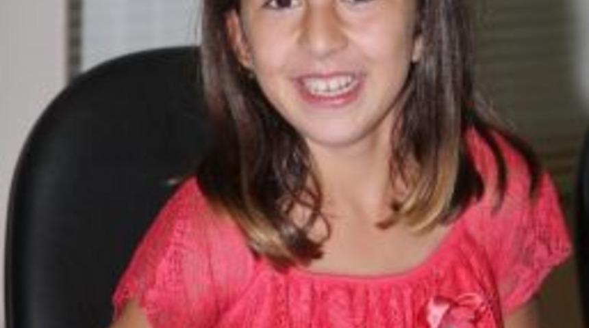 &Uuml;cretsiz Y&uuml;zme Havuzunda Keşfedilen &Ccedil;ocukların Başarısı