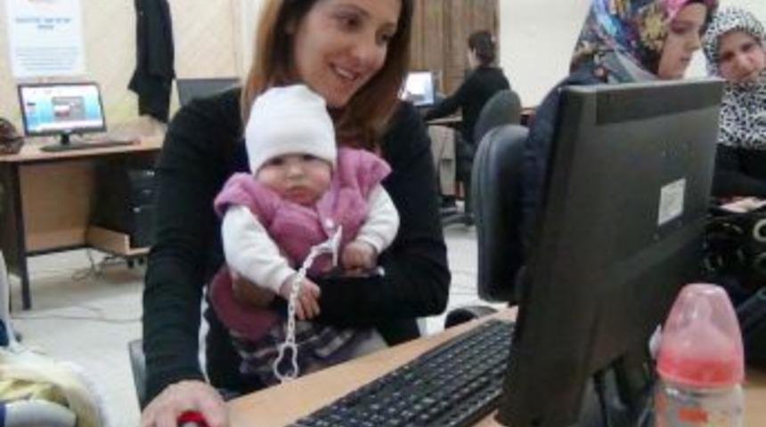 'Ana Eğitim, Anne Eğitimi Projesi'nden Bin 150 Bayan Yararlanacak