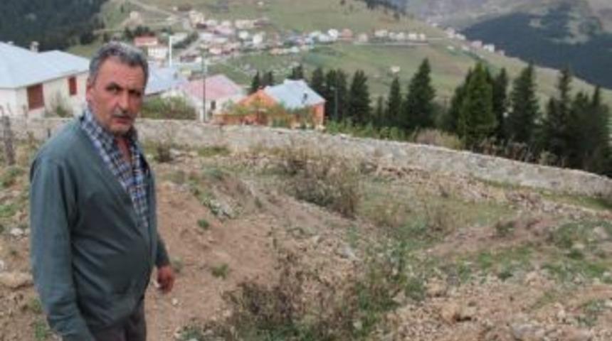 K&uuml;mbet K&ouml;y&uuml; Turizm B&ouml;lgesinde Susuzluk B&uuml;y&uuml;k Sorun