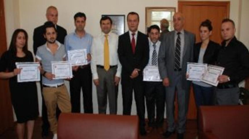 Yatağan'da Berber Ve Kuaf&ouml;rlere Hijyen &Ouml;d&uuml;l&uuml;