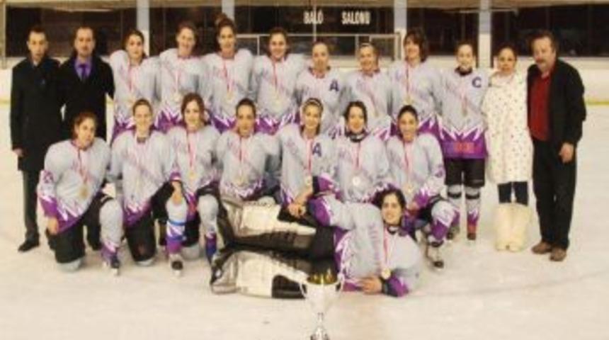 Buz Hokeyinde Avrupa Şampiyonası Başlıyor