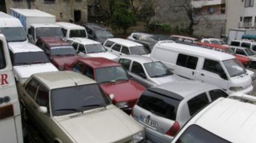 Oto Hırsızlık &Ccedil;etesi &Uuml;yesi Sekiz Kişi Tutuklandı