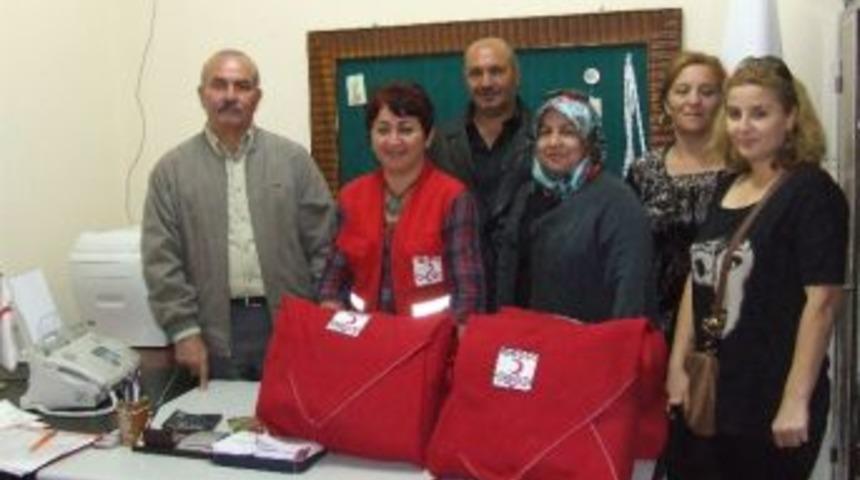 T&uuml;rk Kızılayı'ndan Şebinkarahisar'da 33 Anneye Sevgi Boh&ccedil;ası