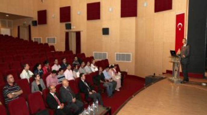 Adıyaman &Uuml;niversitesi'nde 'T&Uuml;BİTAK Ve AB Proje Eğitimi' Başladı