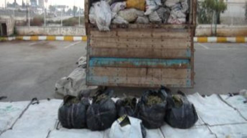 Hurda Yığınları Arasında Uyuşturucu Ele Ge&ccedil;irildi