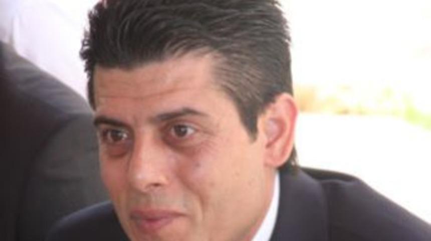 'Bir stadımız bile yok'