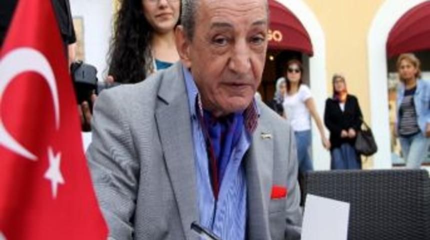 Safi: &ldquo;bestelerim İ&ccedil;in Orhan Gencebay&rsquo;dan Hi&ccedil; Para İstemedim&rdquo;