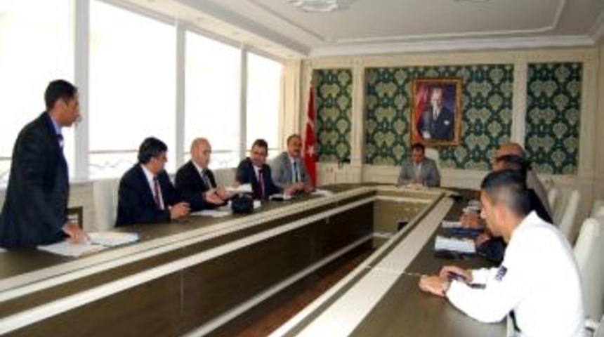 Okulların G&uuml;venliği Ve Koruyucu &Ouml;nlemler Masaya Yatırıldı