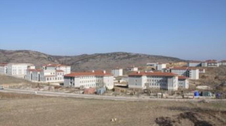 Sevim Yıldız Mesleki Eğitim Kampusu'nun &Ccedil;evre Tanzimi Ve Alt Yapı İhalesi Tamamlandı