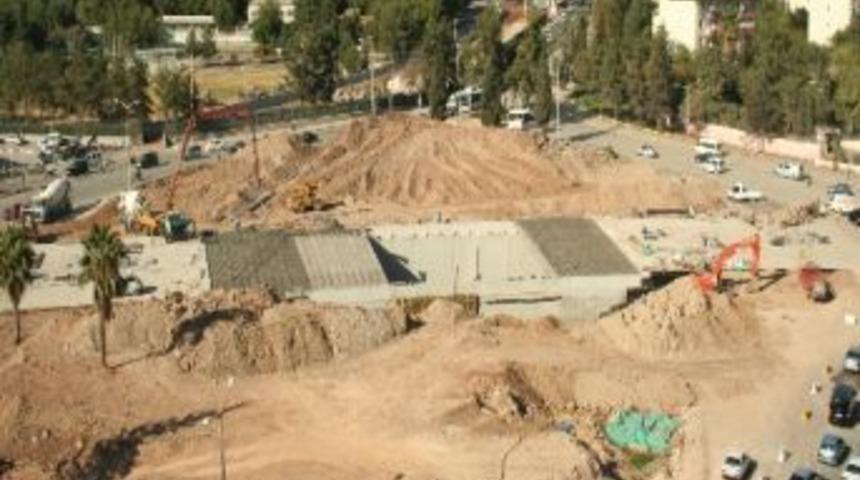 Abide K&ouml;pr&uuml;l&uuml; Kavşağı'nda &Ccedil;alışmalar S&uuml;r&uuml;yor