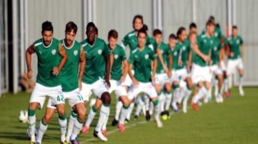 Bursaspor&rsquo;da Fenerbah&ccedil;e Ma&ccedil;ı Hazırlıklar S&uuml;r&uuml;yor