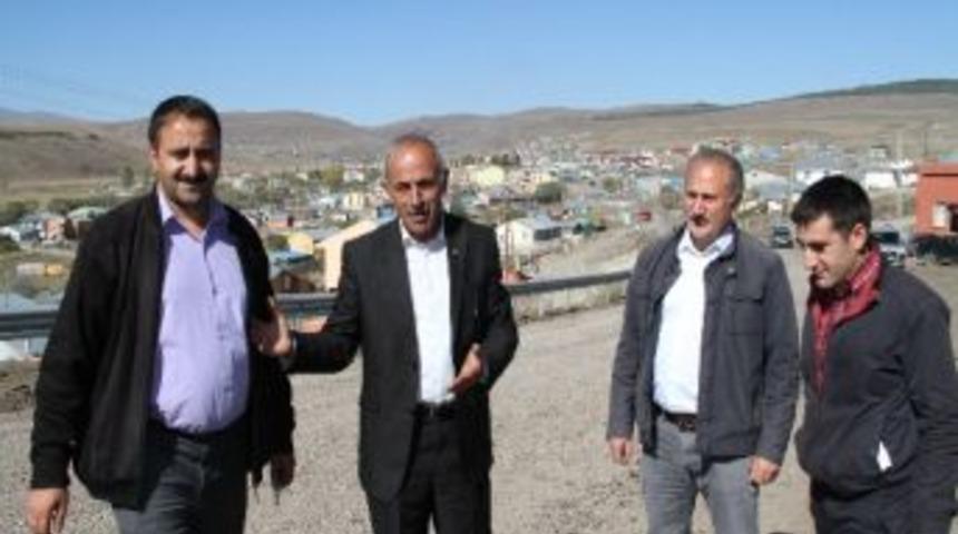 Hanakta Yol Yapım &Ccedil;alışmalarına Başlandı